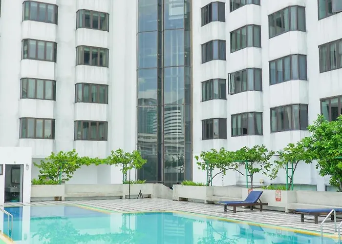 Vibrant Retreat 6 Mins Walk Bts Nana, 1br アパート バンコク都